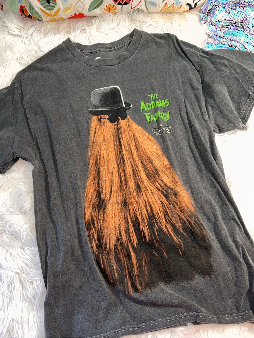 The Addams Family Cousin It Vintage Look Unisex Oversized Tee